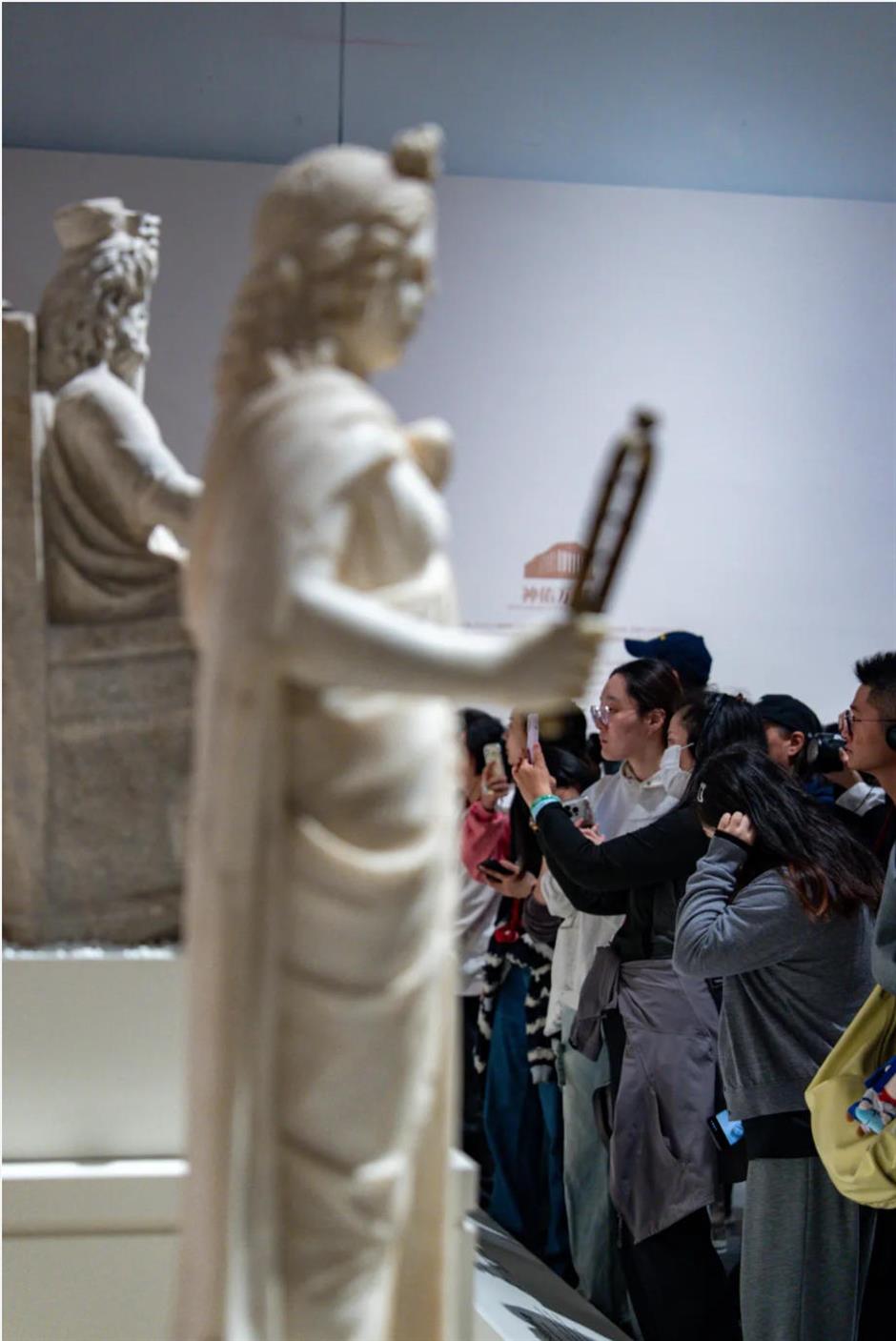 超火爆!这个大展正式开放首周人头攒动,还有众多沉浸式互动体验!