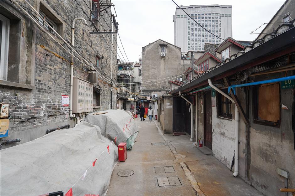 From Chamber Pots to Modern Comfort: Shanghai Residents Say Goodbye to a Century of Carrying the Pot