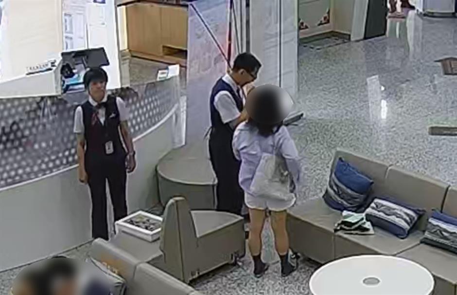 US$347,000 in Cash & 1.5kg Gold Recovered in Scam Targeting Chinese Students Abroad