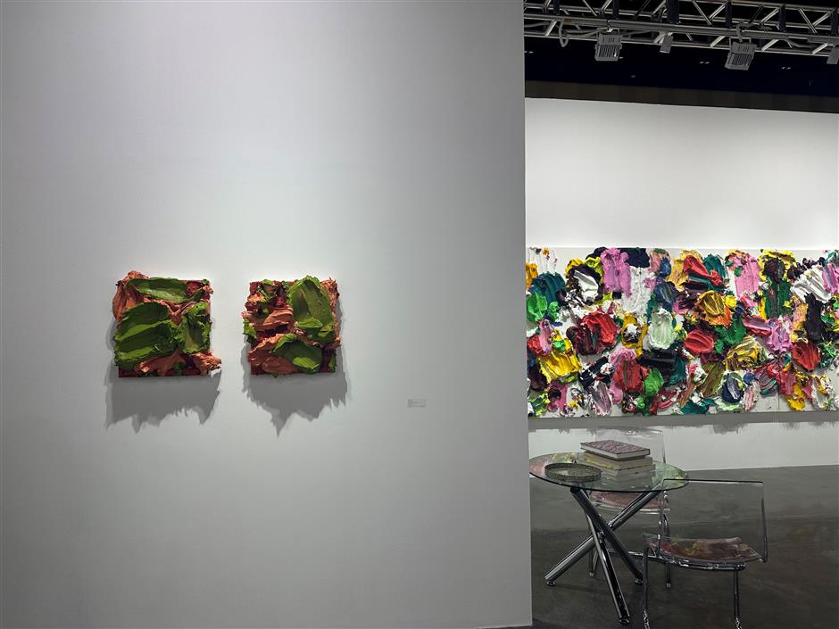 China's Art Market Surges on New Capital and Shifting Tastes, But Lacks Critical Foundation