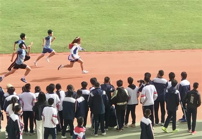 Xiamen School Scraps Student's Win for Racing in Skirt and Wig