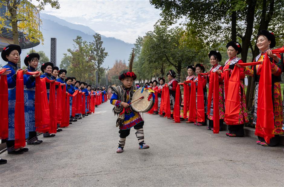 From Torchlight to Long Tables: The Qiang People Welcome Their Most Important Day