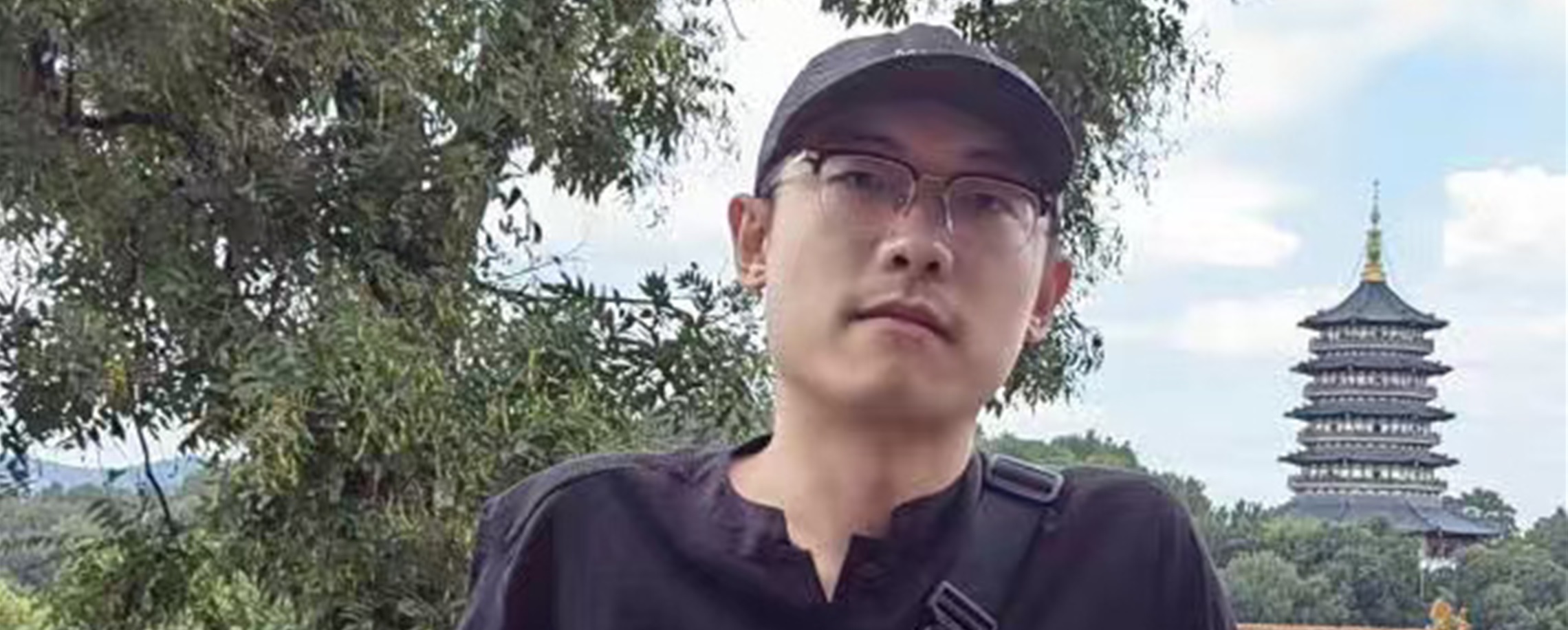 Chinese Actor Appeals for Help as Cousin Vanishes in Cambodia