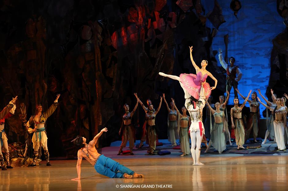 Cultural Bridges on Display as Shanghai Arts Festival Wraps Up