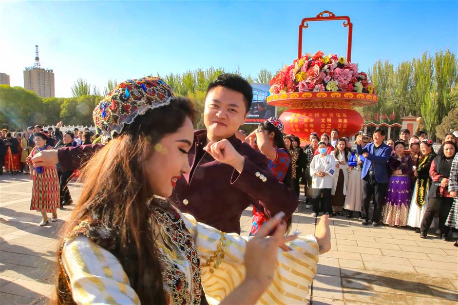 Meshrep Lives on in Desert Oasis, and through New Bearers