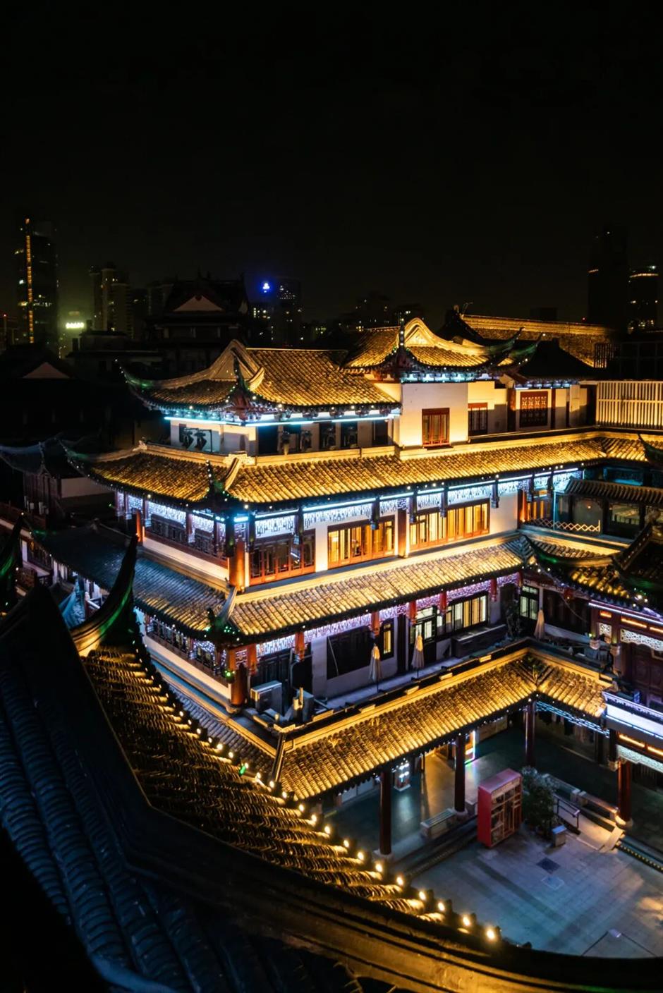 从灯会到光影革命:豫园商城如何用