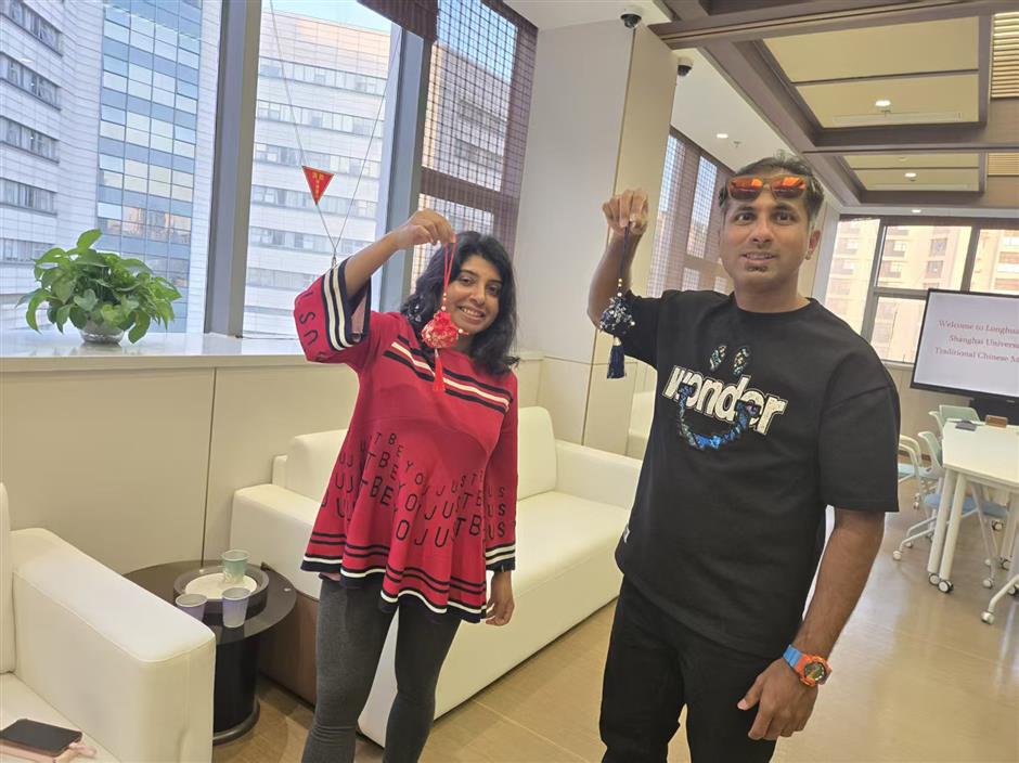 Shanghai Hospital Teams up With Agencies to Offer TCM Experience for Expats