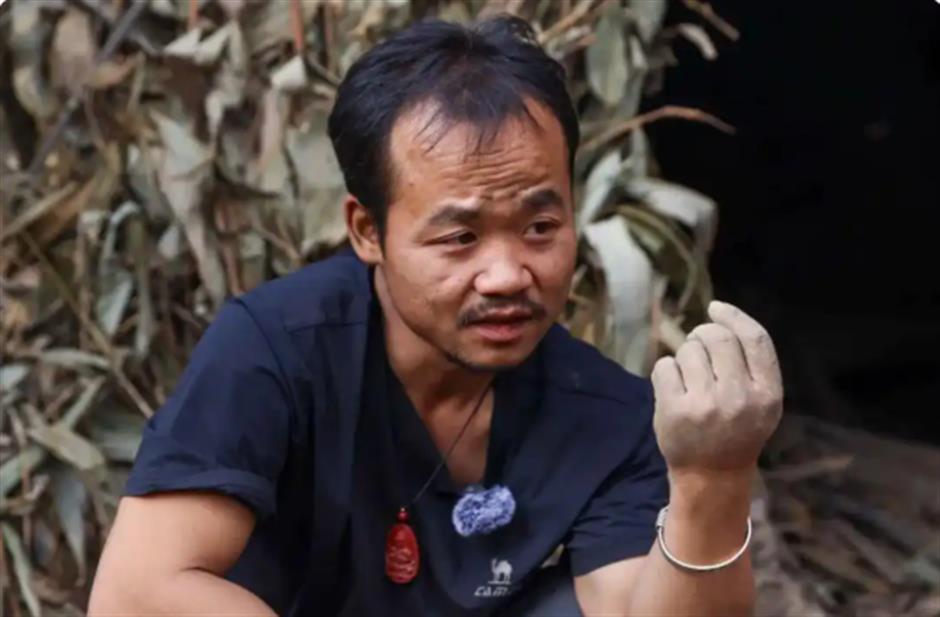 Cold Wave Forces Sudden End to China's Viral Survival Contest