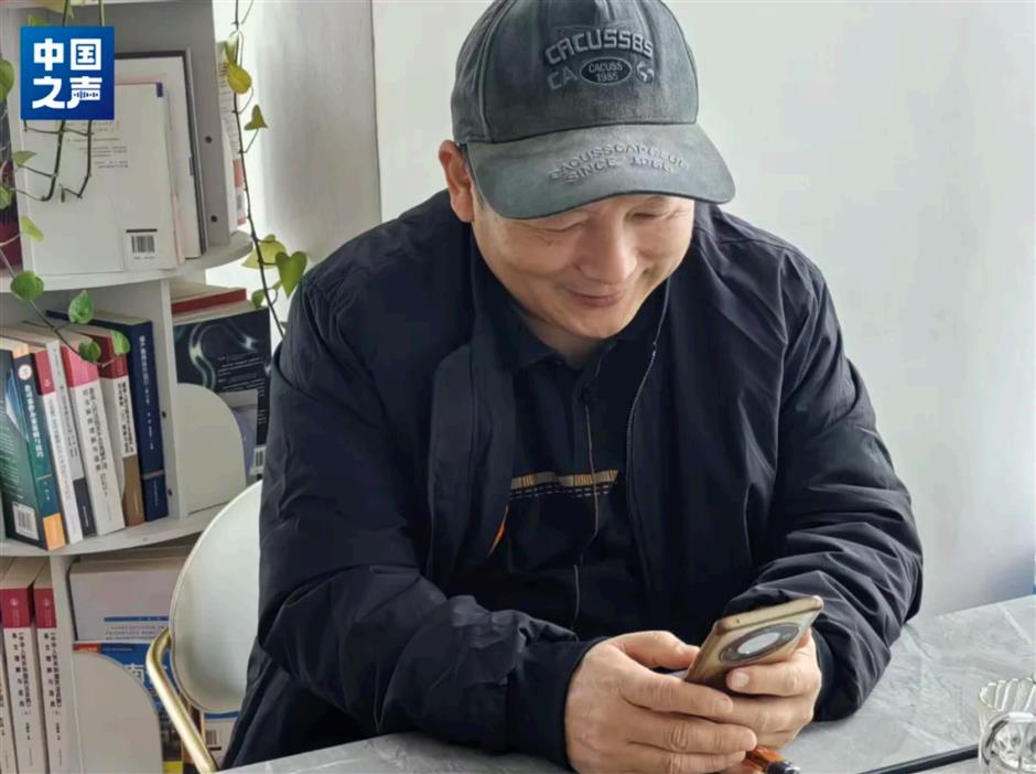 Inside 'Suicide Pact' Chat Groups, a Father Tries to Pull Teenagers Back