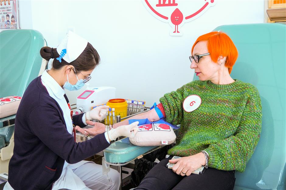 Hope and Support as Expats Donate Blood in Shanghai