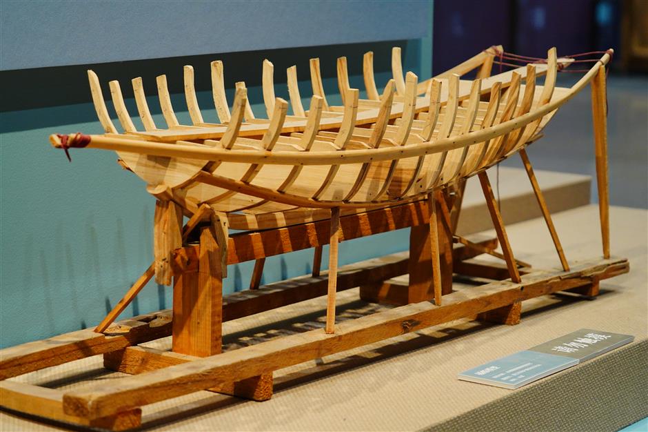 Ancient Watertight Bulkheads Power China's Modern Icebreaker
