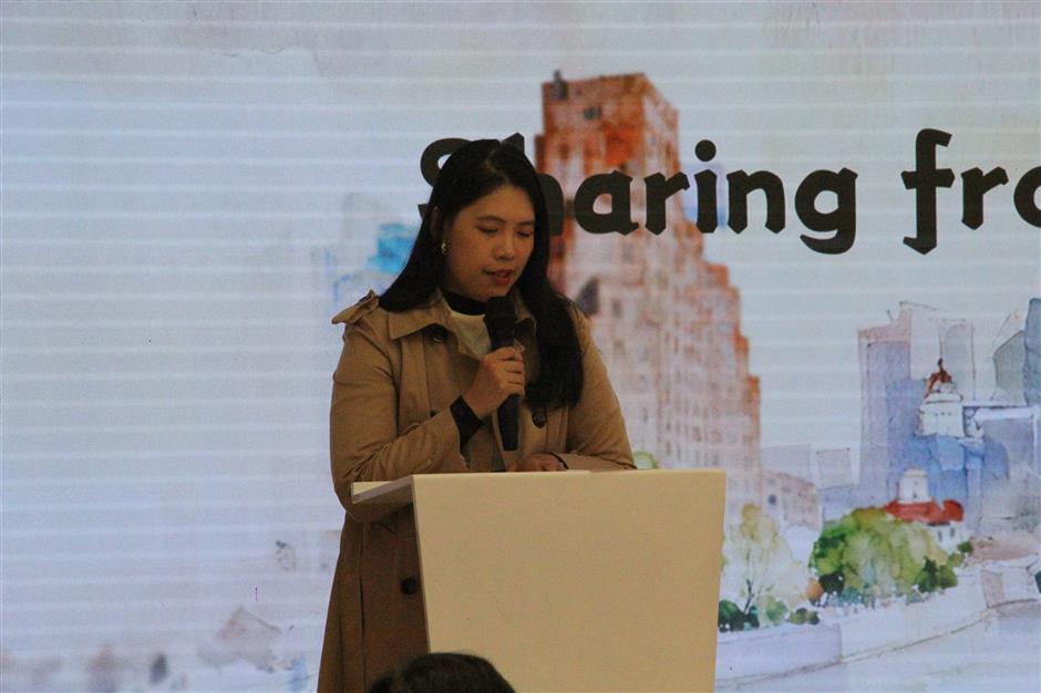 Putting Classroom Mandarin Into Practice in a Real-World Setting