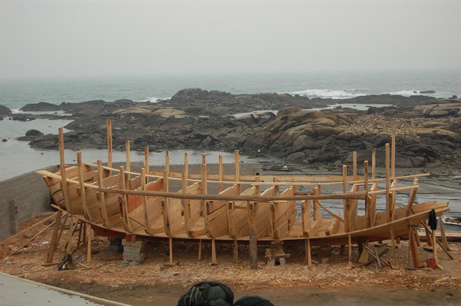 Ancient Watertight Bulkheads Power China's Modern Icebreaker