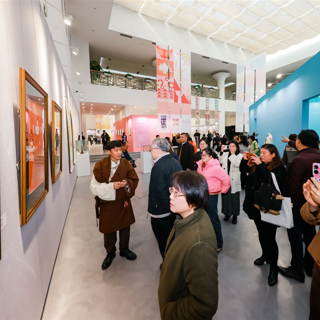 How Traditional Crafts Meet Modern Design