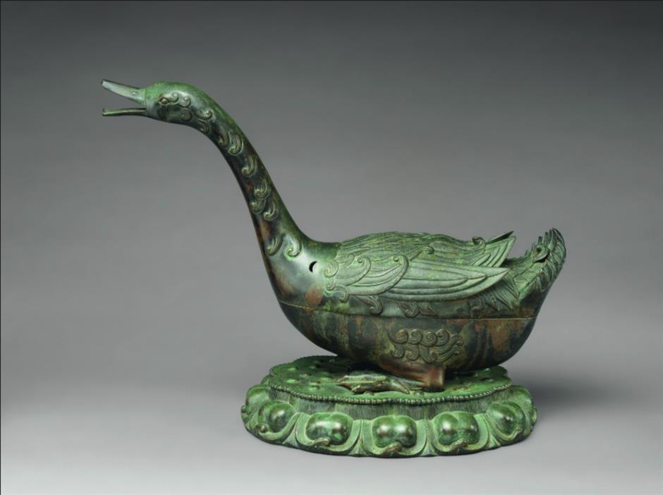 The Art of Chinese Bronzes Exhibition Recasts The Past