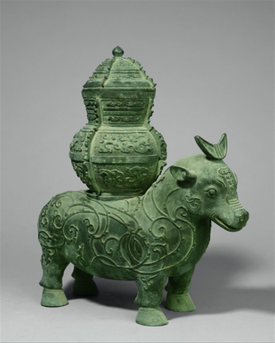 The Art of Chinese Bronzes Exhibition Recasts The Past