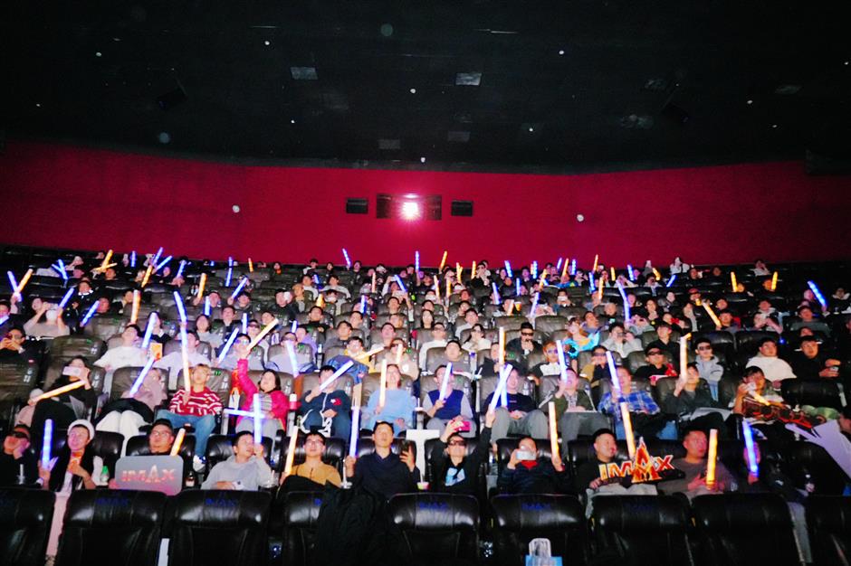 'Avatar: Fire and Ash' Hits Chinese Screens With Strong Early Box Office, IMAX Buzz