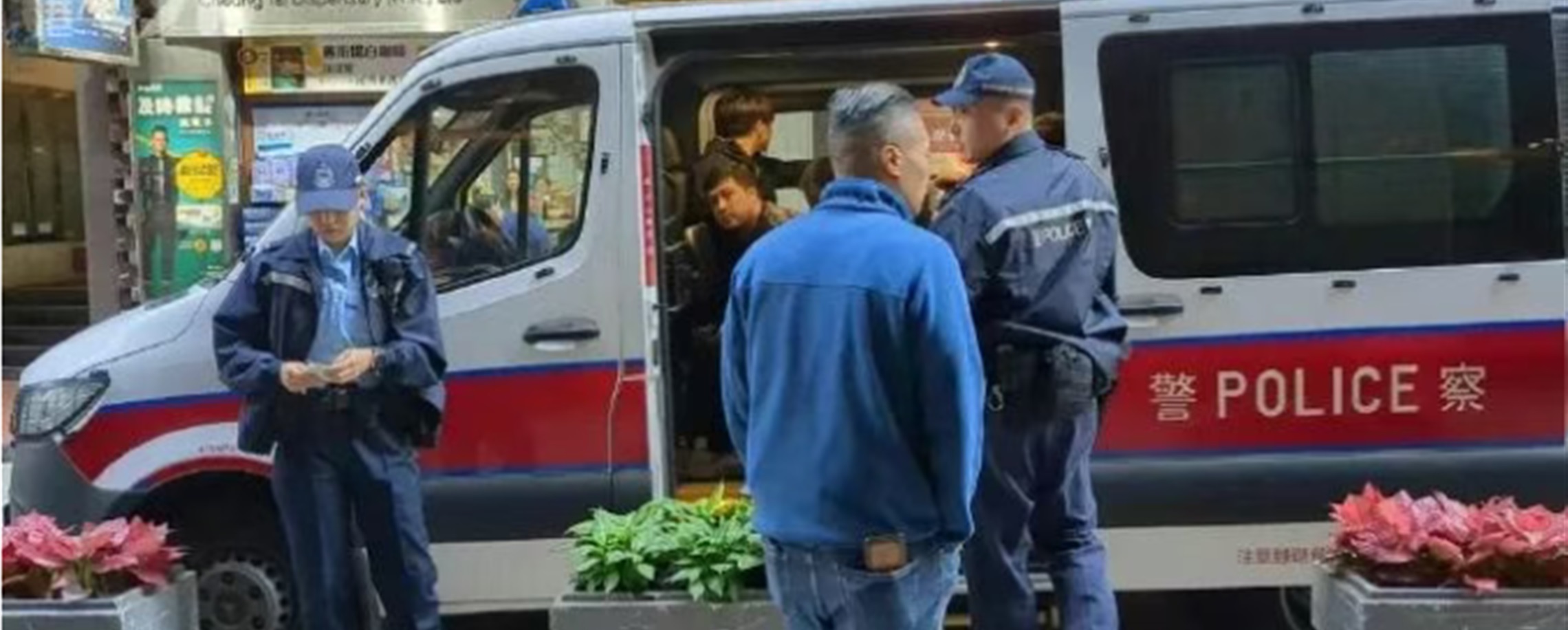 15 suspects arrested in billion-yen robbery case in Hong Kong