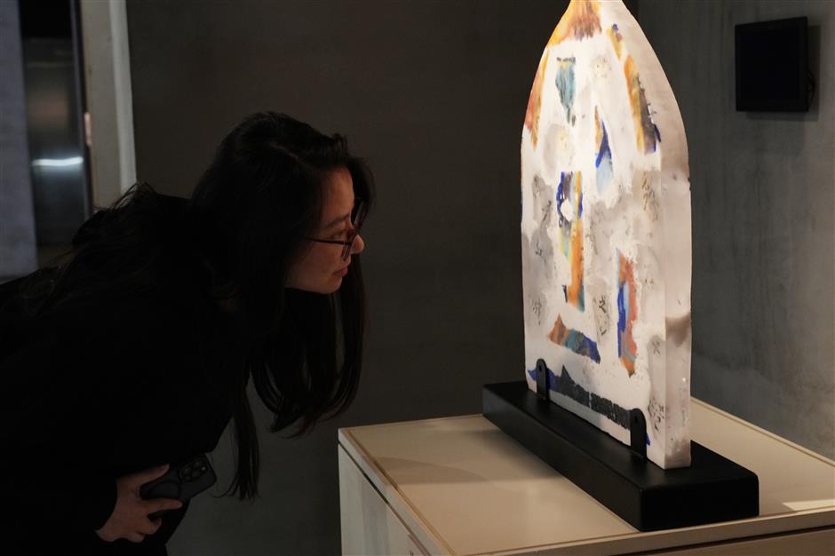 Exhibition Celebrates Contemporary Glass Art in China