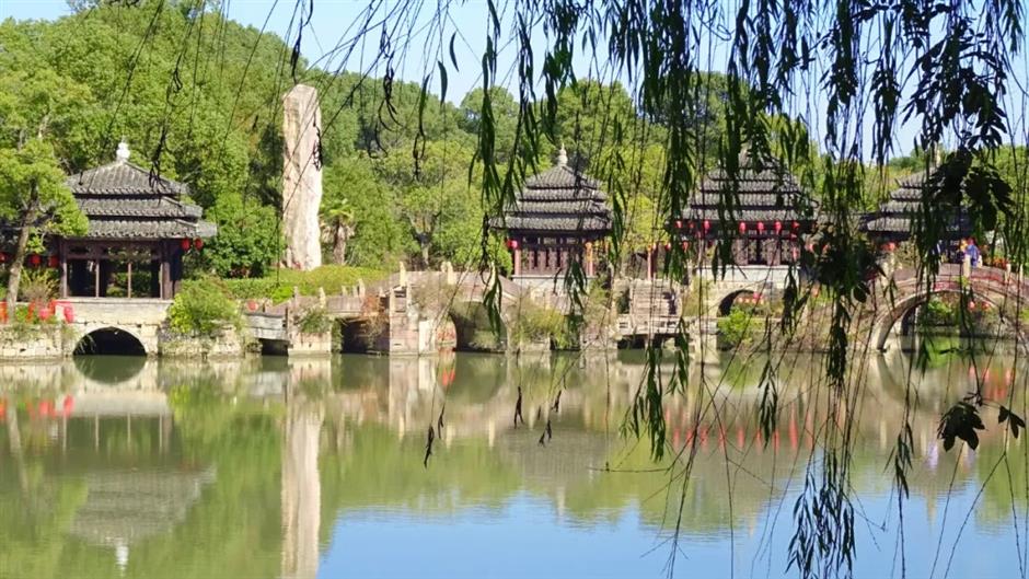 Minhang Roundup: Economy, Community and Public Life