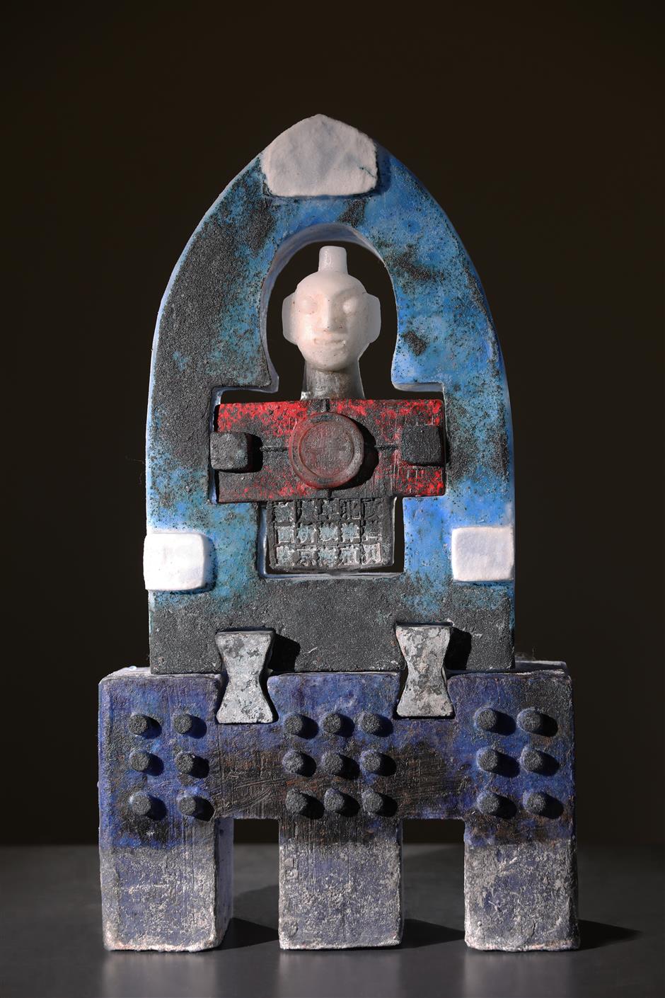 Exhibition Celebrates Contemporary Glass Art in China