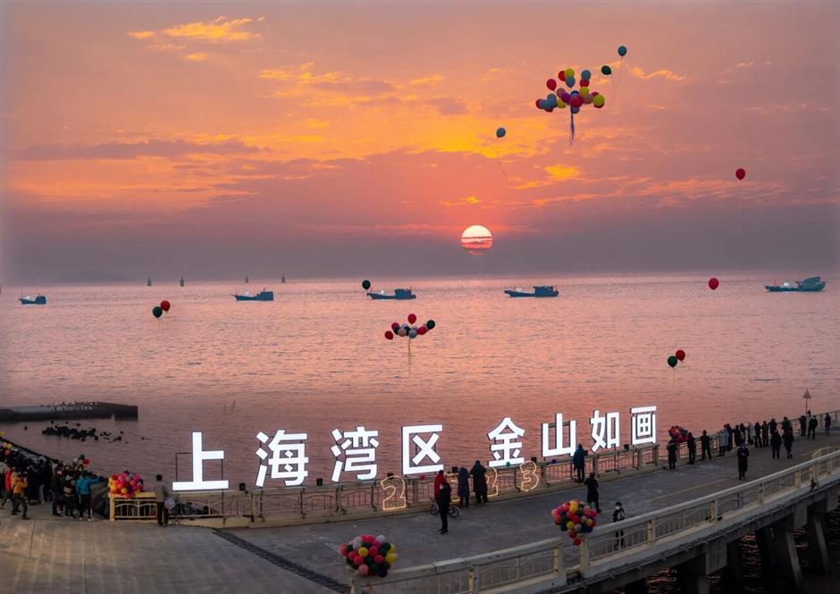 [The Big List] NYE Parties, Fireworks, Drone Shows, and MORE