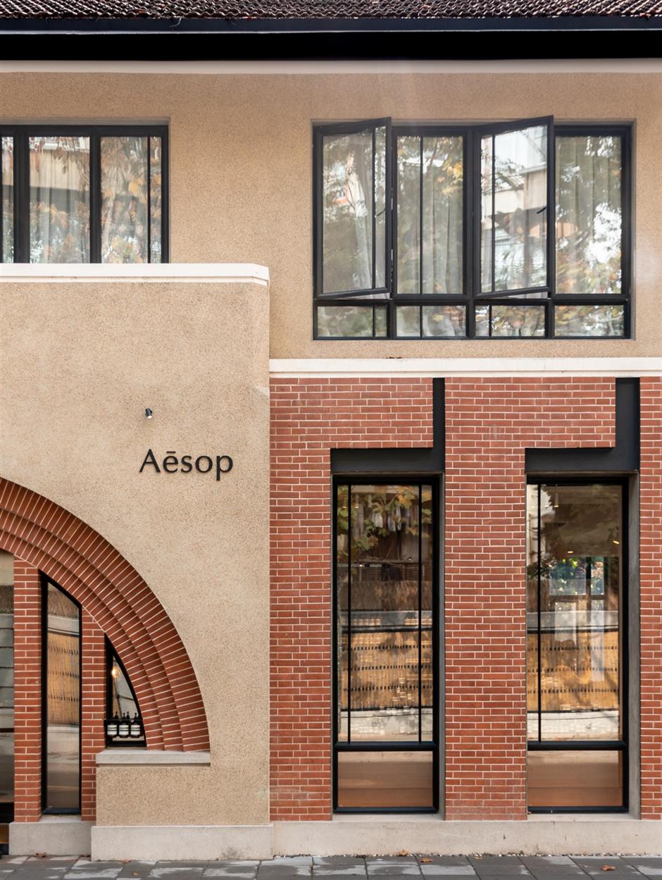 [First in Shanghai] Shanghai's First-Store Boom Faces Its Real Test in 2025