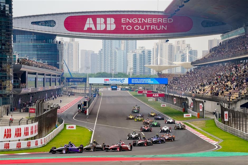 Shanghai in 2025: Forging Progress, Enriching Life in a Dynamic Metropolis