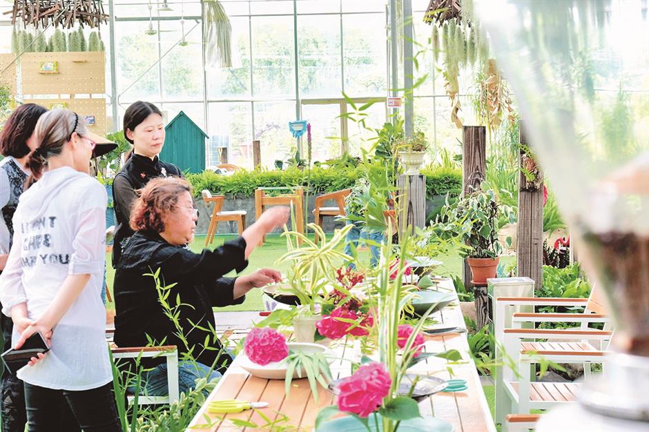 Grand Opening for Hongqiao Flower Valley Auction Center