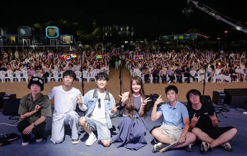 在上海国际邮轮旅游度假区,共启新年第一游!|来上海,过新年