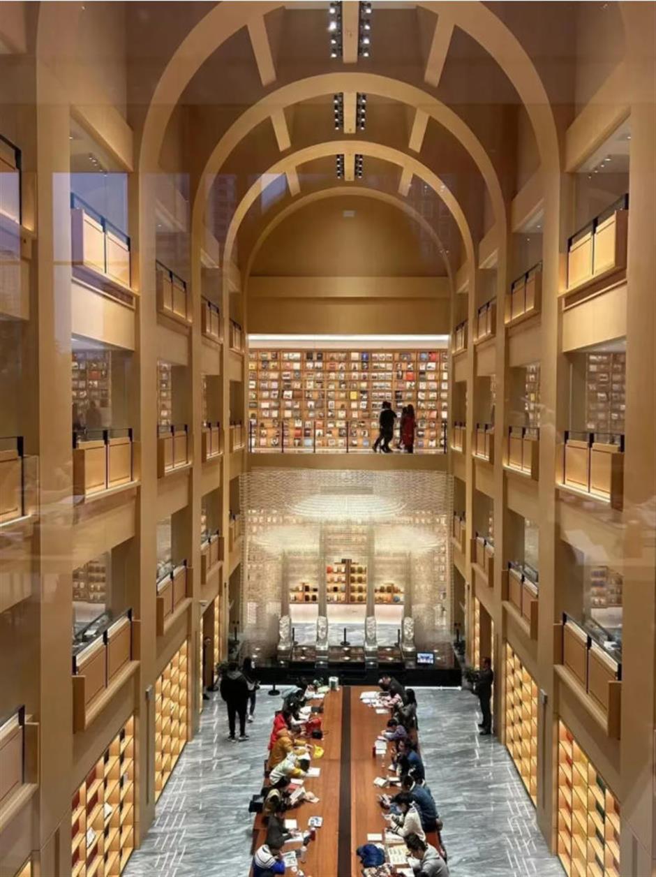 书香廿五载,携手绘新章!上海市中心图书馆建设25周年纪实