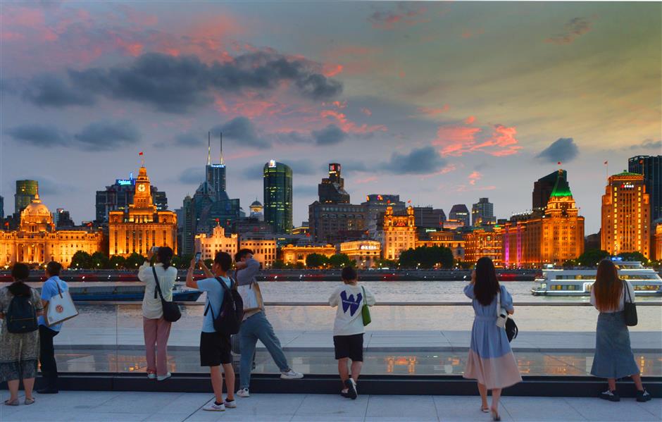The Ultimate Guide For an Unforgettable Cruise Along the Huangpu River