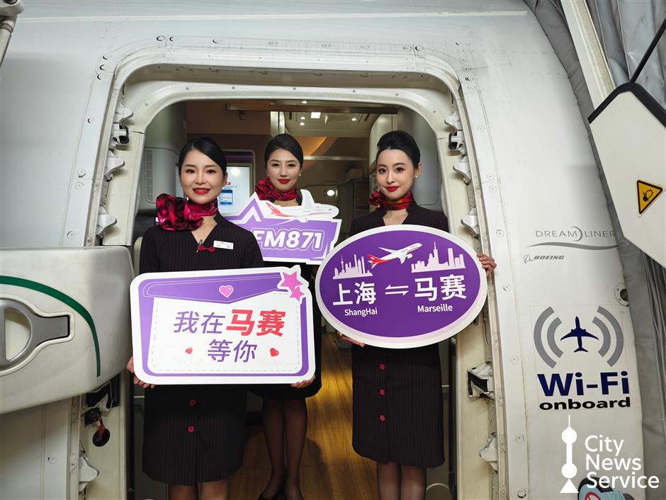 Shanghai Airlines to Add Shanghainese Broadcasts on Inbound Flights