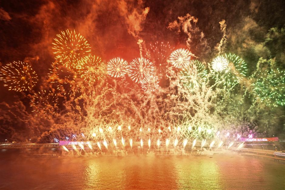 Shanghai Rings in 2026 with 'First Tour of the New Year'