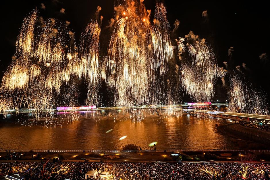 Shanghai Rings in 2026 with 'First Tour of the New Year'