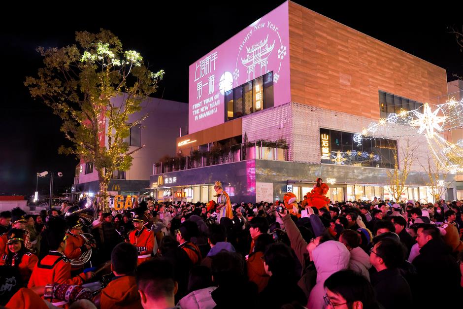 Shanghai Rings in 2026 with 'First Tour of the New Year'