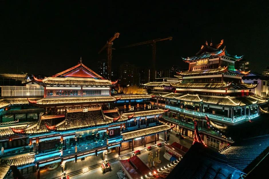 假日餘額告急？商場裡的高能量狂歡，安排！