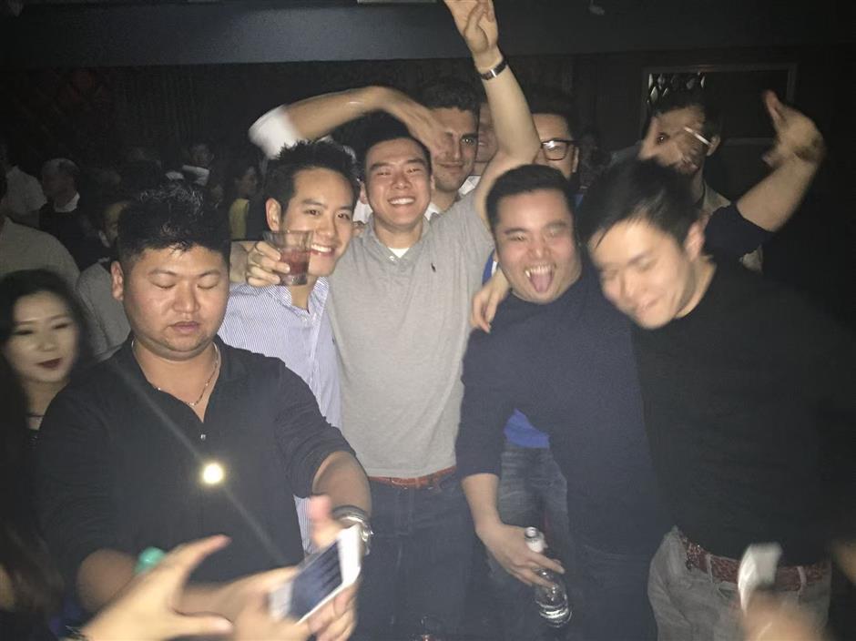 [Empire Builders] Charlie of Charlie's The Burger Place!