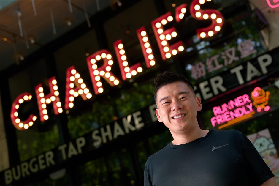 [Empire Builders] Charlie of Charlie's The Burger Place!