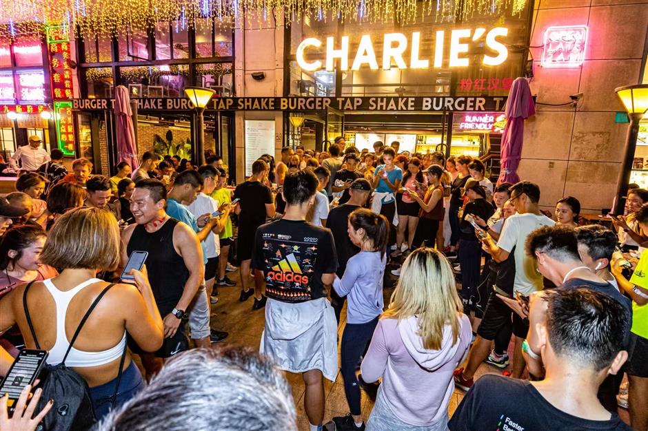 [Empire Builders] Charlie of Charlie's The Burger Place!