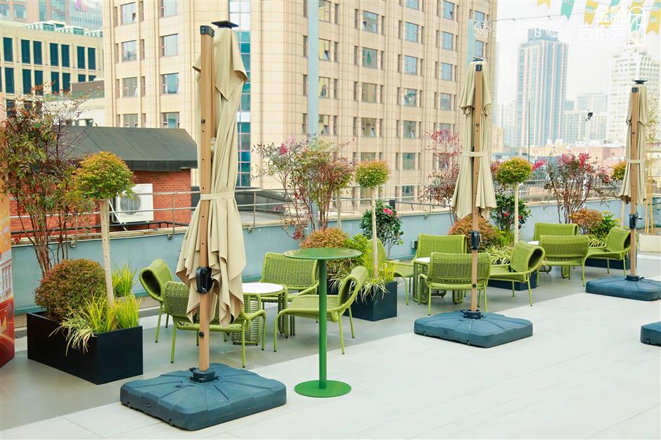 Fintech Hub Attracts Overseas Firms Amid Policy Push