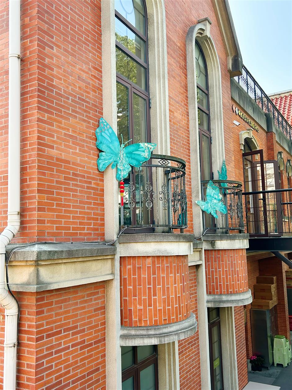 [Open Sesame] Yo... Expats CAN Use Community Centers – a Guide!