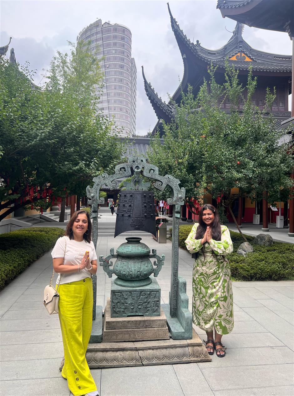 Creating Seamless Living and Travel Experiences for Expats in China