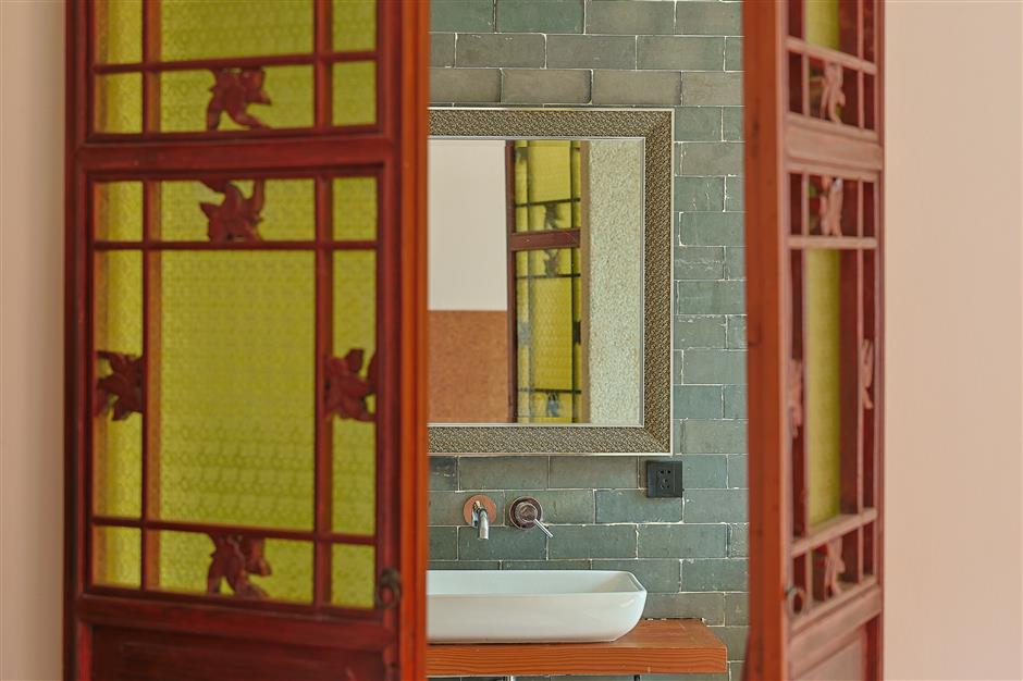 A Historic Shanghai Home Shaped by Travel, Memory, and Quiet Intuition