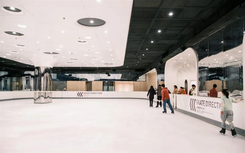 梦幻光影、冰雪体验……赴一场