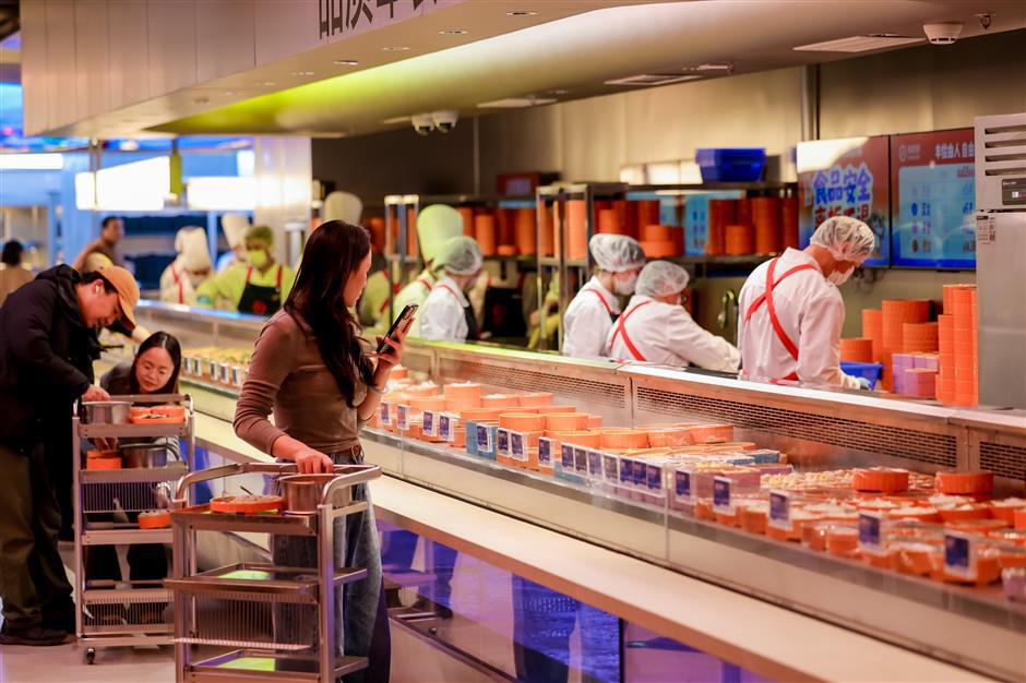 Rewriting the Retail Playbook: How Herbal Coffee and DIY Hotpot Are Redefining Urban Dining in Shanghai