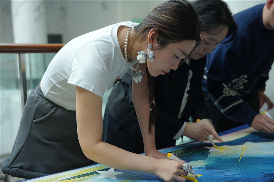 Autistic Teenagers Reveal Their Inner Selves at an Art Exhibition