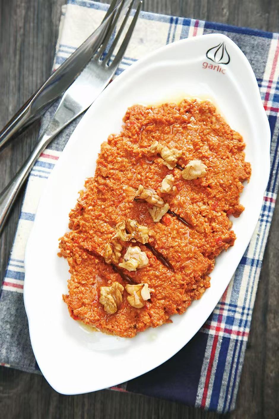 A Timeless Turkish Table on Yongjia Road