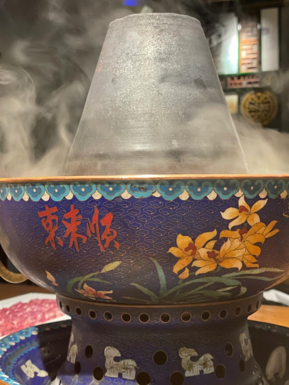 [Hai Lights] Shanghai's Must-Try Copper Pot Hotpots to Warm up This Winter