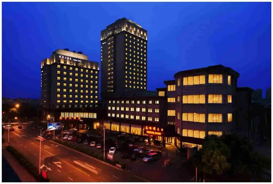 春节住上海,这些酒店套餐太香了|旅选上海,超级新春